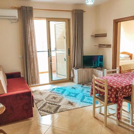 Mimi'S Beach Apartment Vlorë Exteriér fotografie
