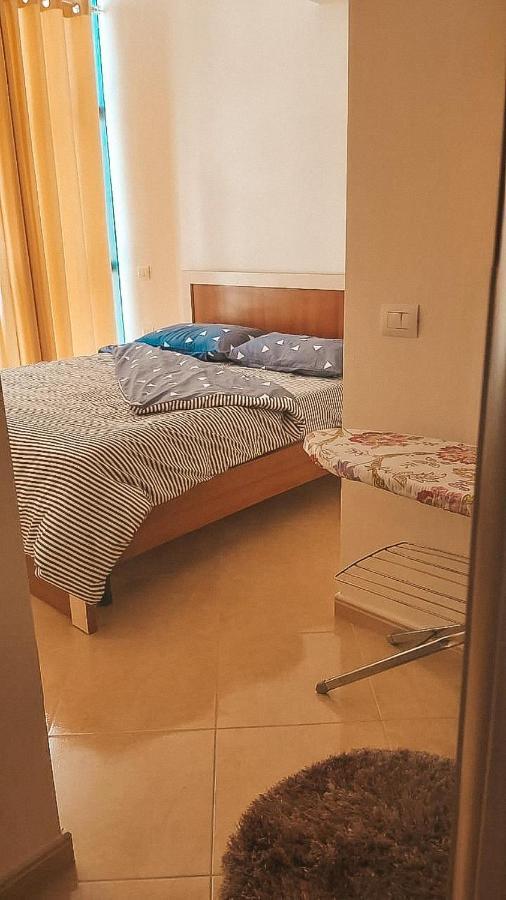 Mimi'S Beach Apartment Vlorë Exteriér fotografie