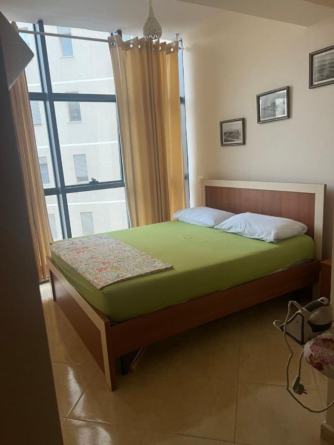 Mimi'S Beach Apartment Vlorë Exteriér fotografie